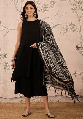 Black Solid Viscose Kurta Set