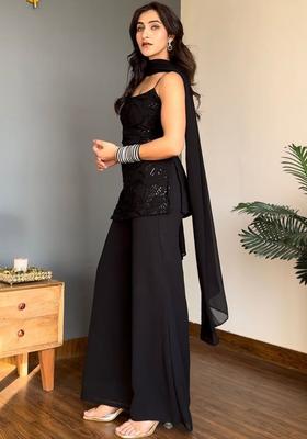 Black Embroidered Georgette Straight Kurta Sets