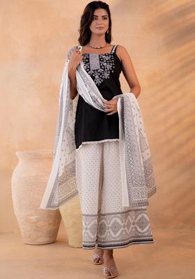 Black Embroidered Cotton Straight Kurta Sets