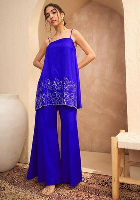 Blue Embroidered Viscose Straight Kurta Sets