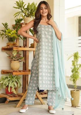 Green Printed Cotton Straight Kurta Sets