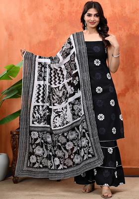 Black Printed Cotton Straight Kurta Sets