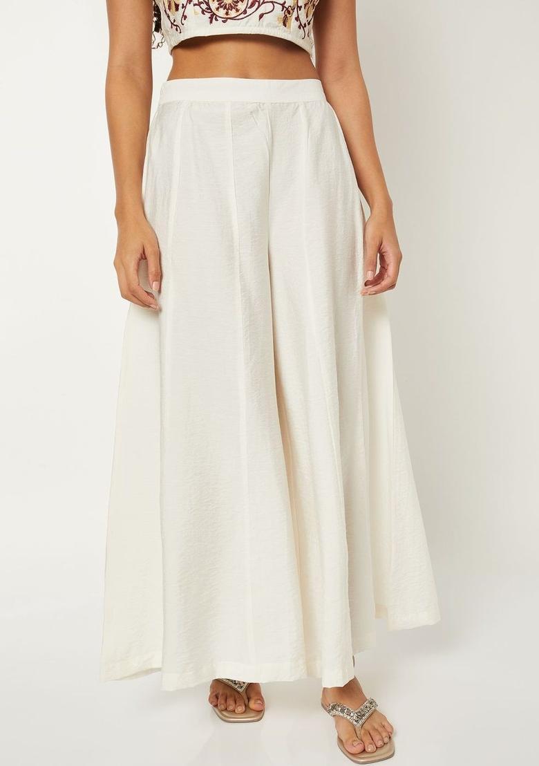 Off White Embroidered Polyester Kurtas - Indya