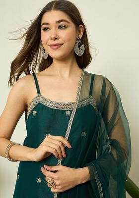 Green Embroidered Georgette Straight Kurta Sets