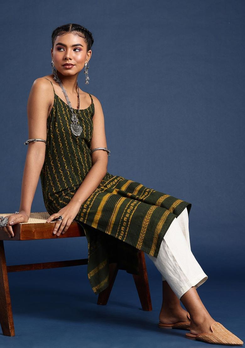 Green Printed Cotton Kurtas - Indya