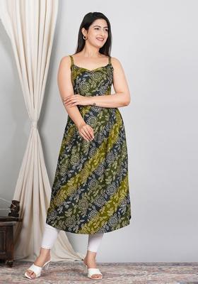 Green Floral Print Kurtas