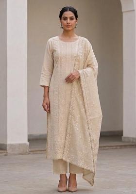 Maroon Embroidered Georgette Salwar Kameez