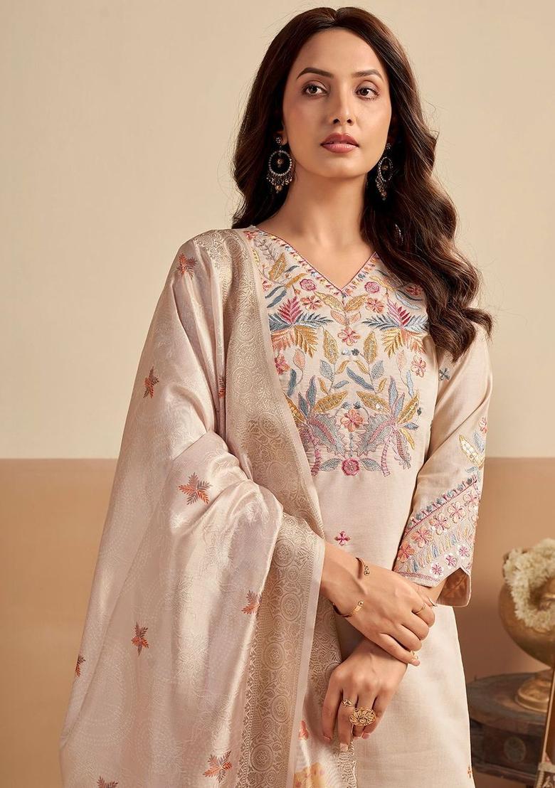 Cream Embroidered Silk Blend Kurta Sets - Indya