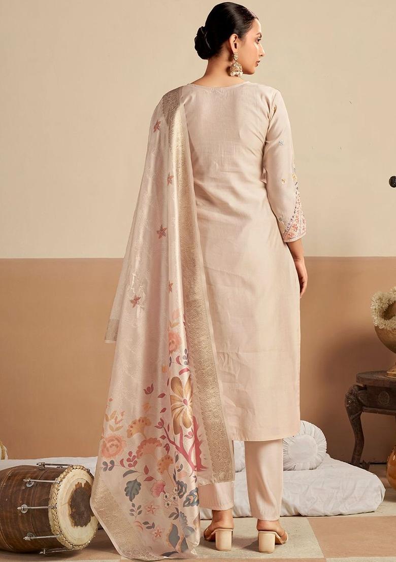 Cream Embroidered Silk Blend Kurta Sets - Indya