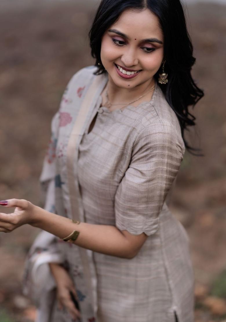 Beige Self Design Silk Blend Kurta Sets - Indya