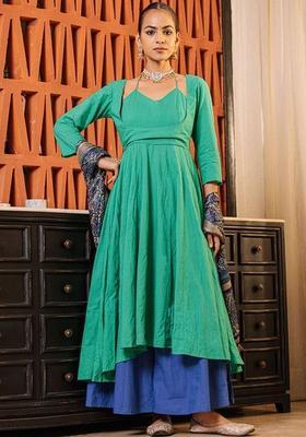 Green Solid Cotton Kurta Sets