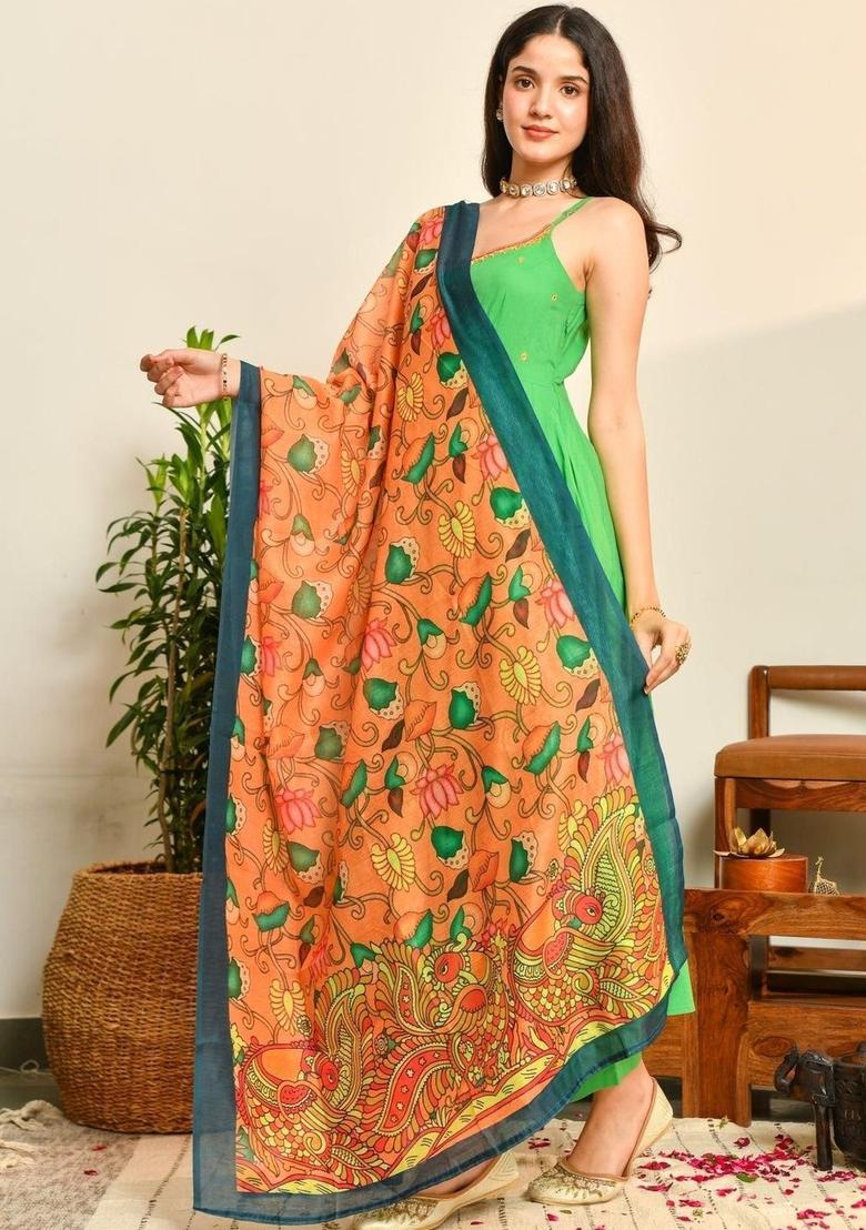 Green Solid Cotton Kurta Sets - Indya