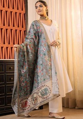 Off White Solid Cotton Kurta Sets