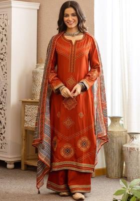 Red Embroidered Cotton Kurta Sets