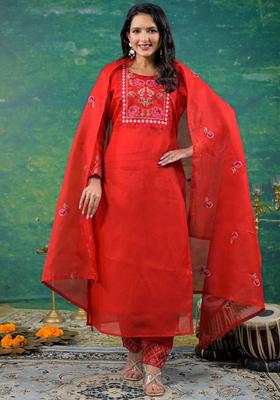 Red Embroidered Cotton Kurta Sets