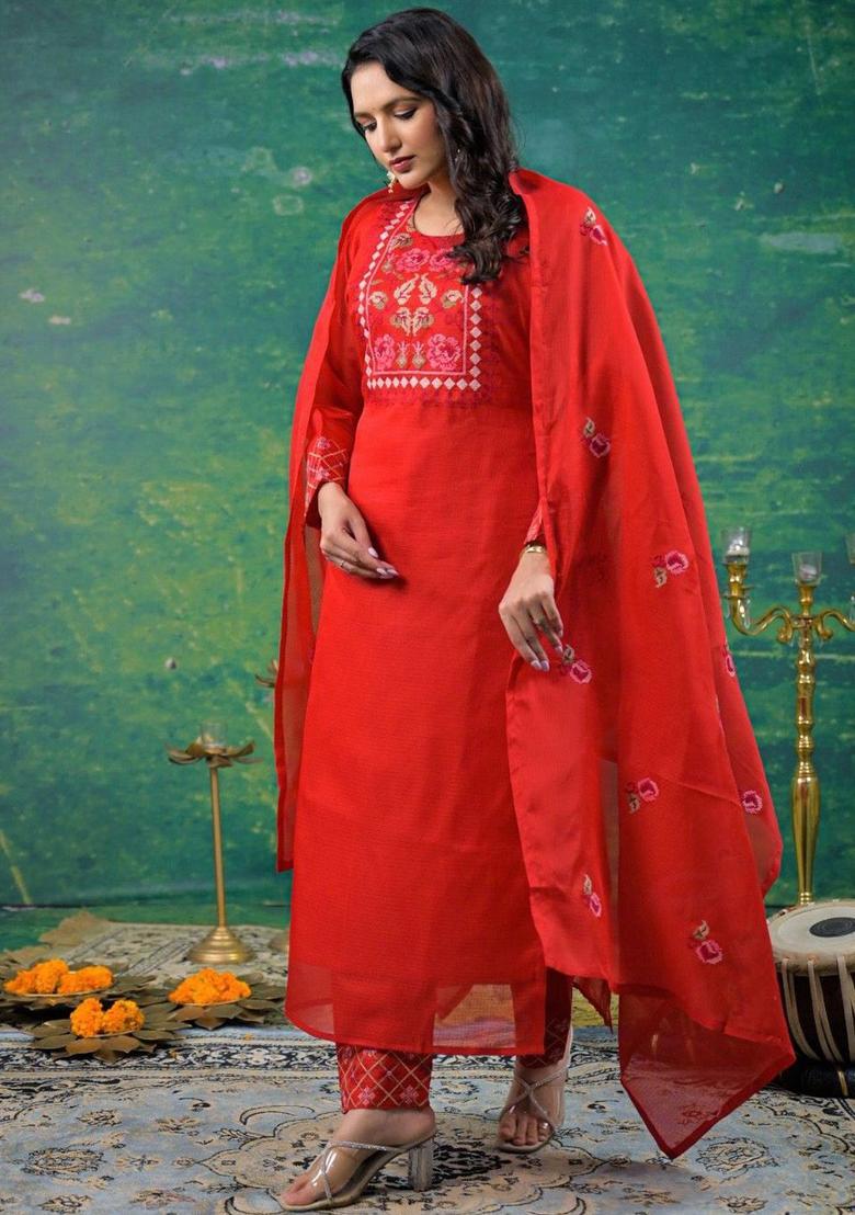 Red Embroidered Cotton Kurta Sets - Indya