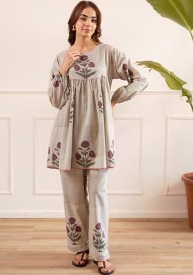 Cream Printed Cotton Kurta Sets