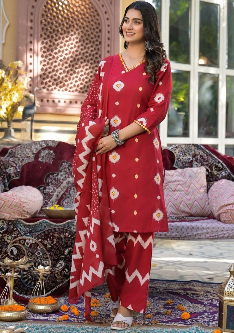 Red Embroidered Cotton Kurta Sets - Indya