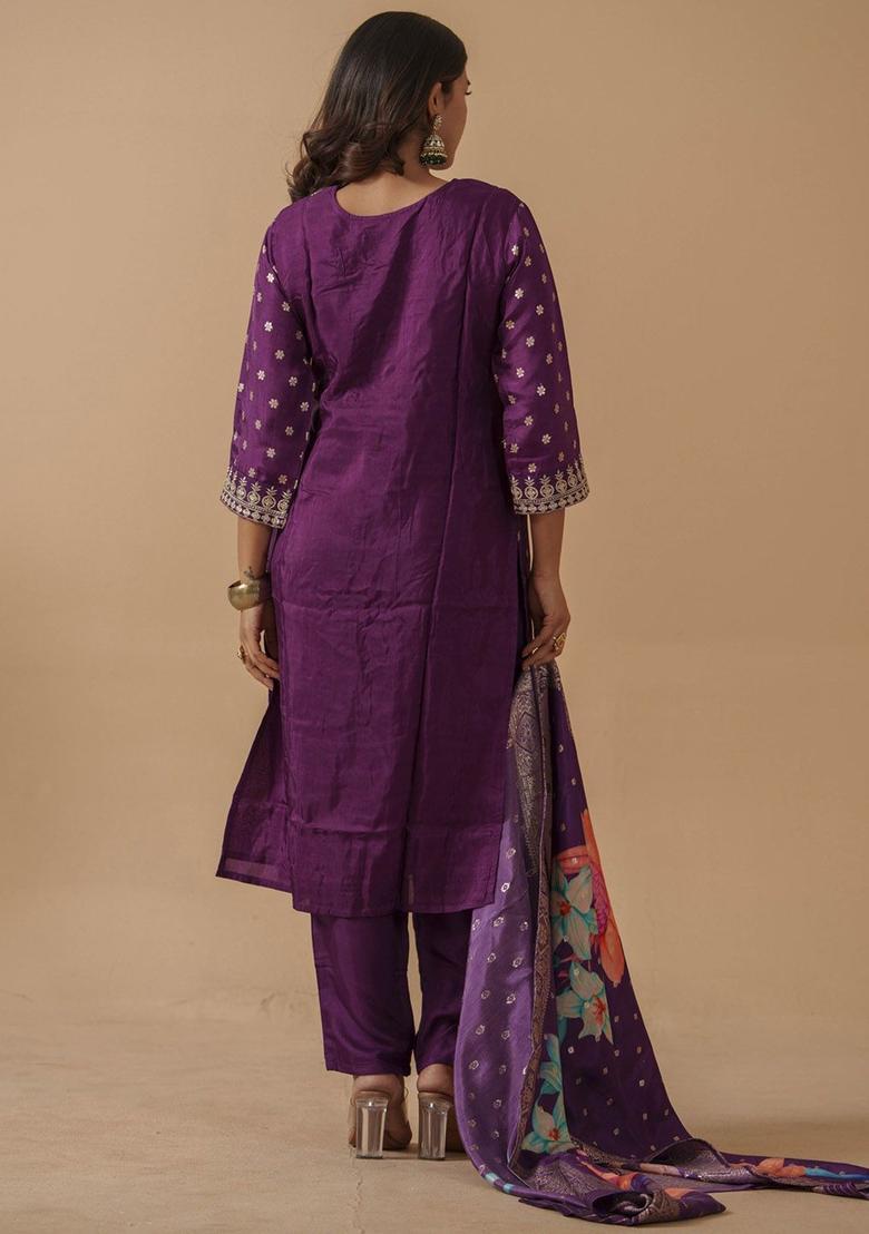 Magenta Embroidered Silk Blend Kurta Sets - Indya