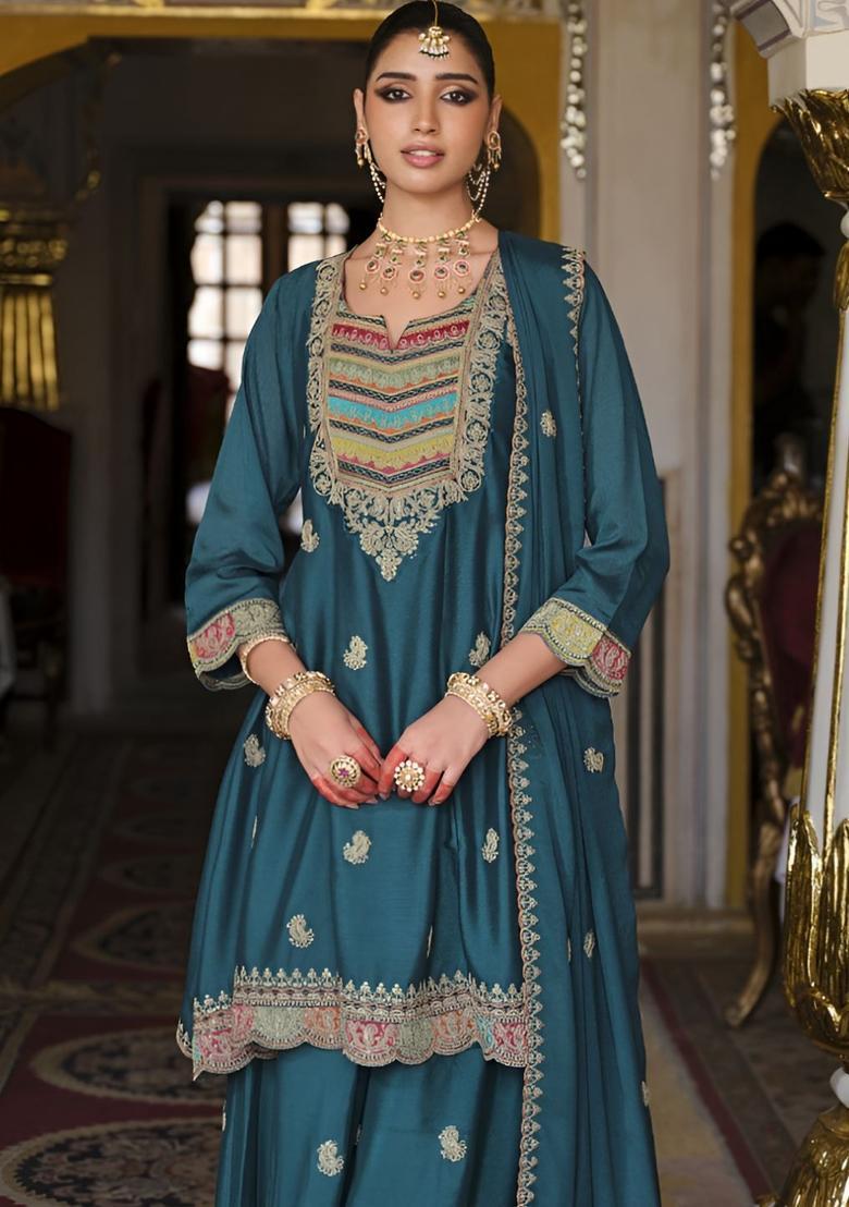 Green Embroidered Chinon Kurta Sets - Indya
