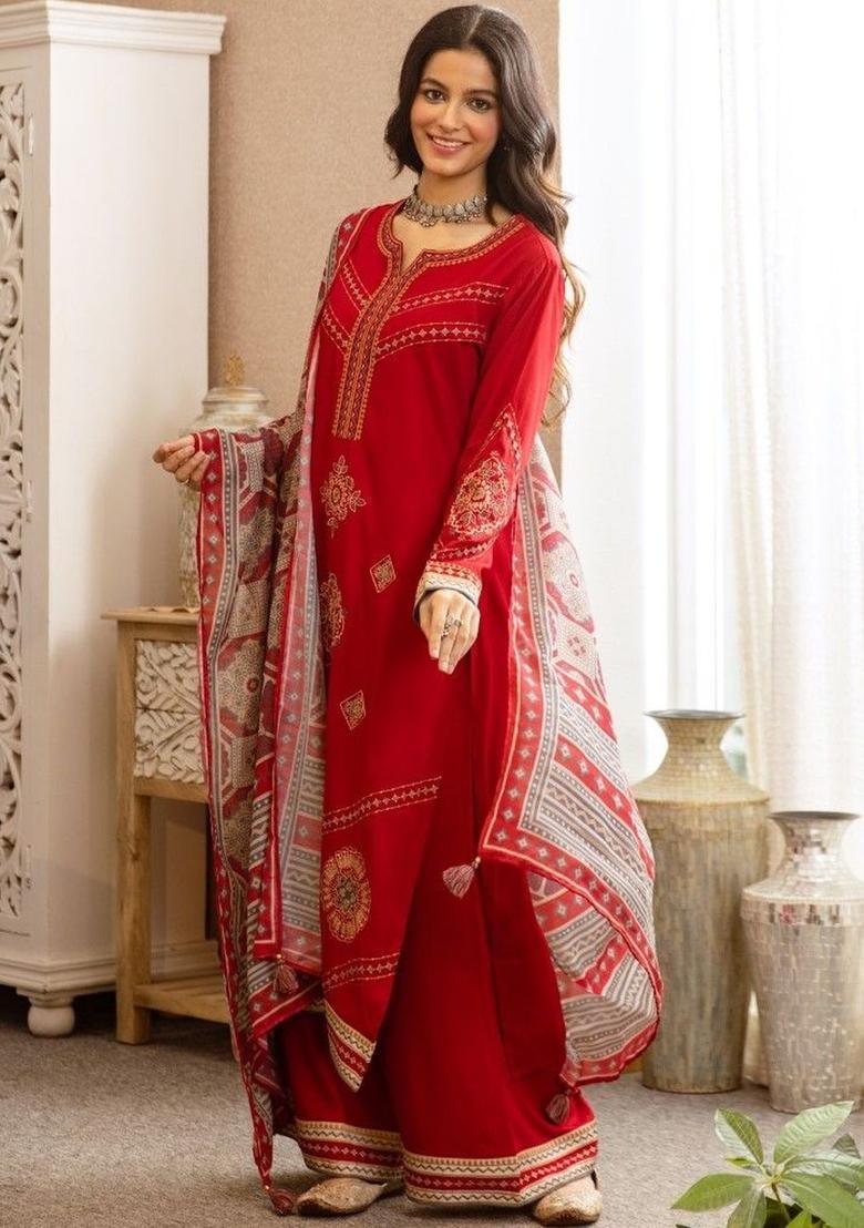 Red Embroidered Cotton Kurta Sets - Indya