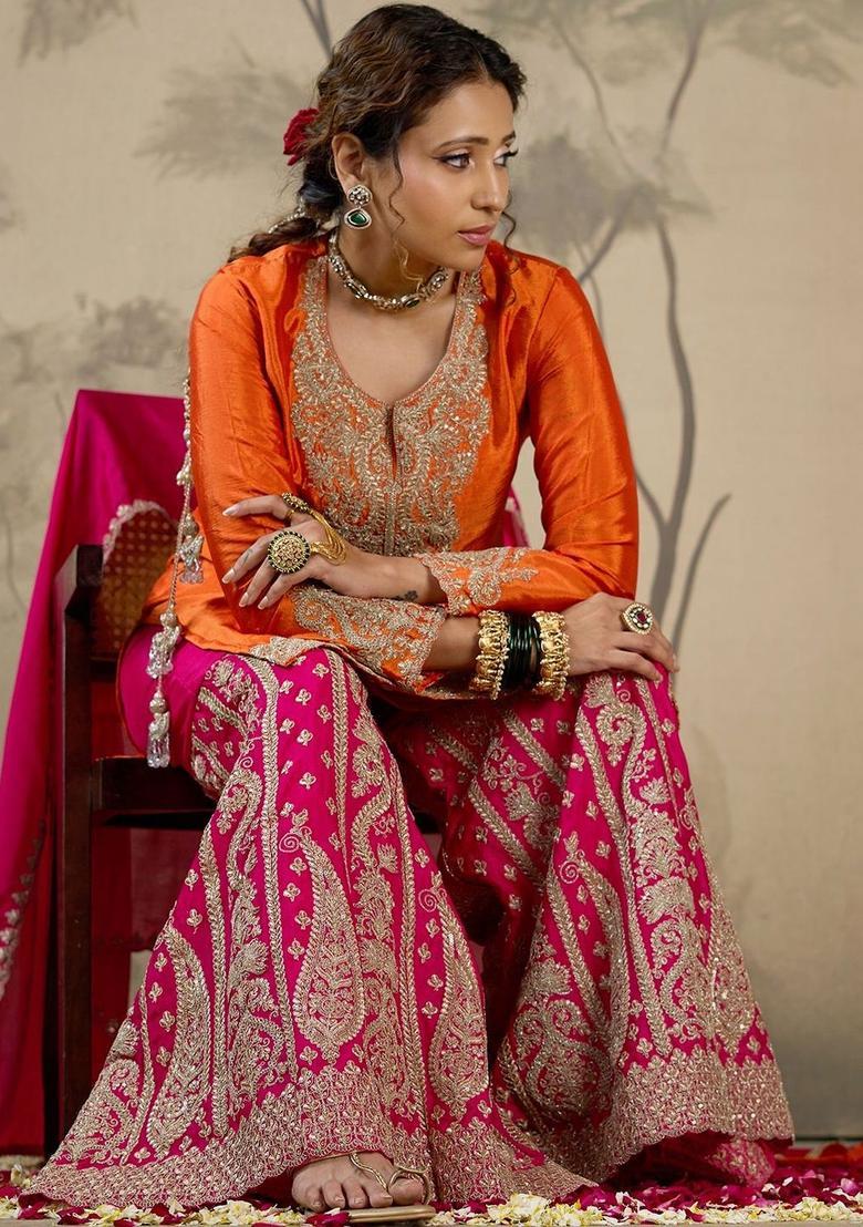 Orange Embroidered Polyester Kurta Sets - Indya