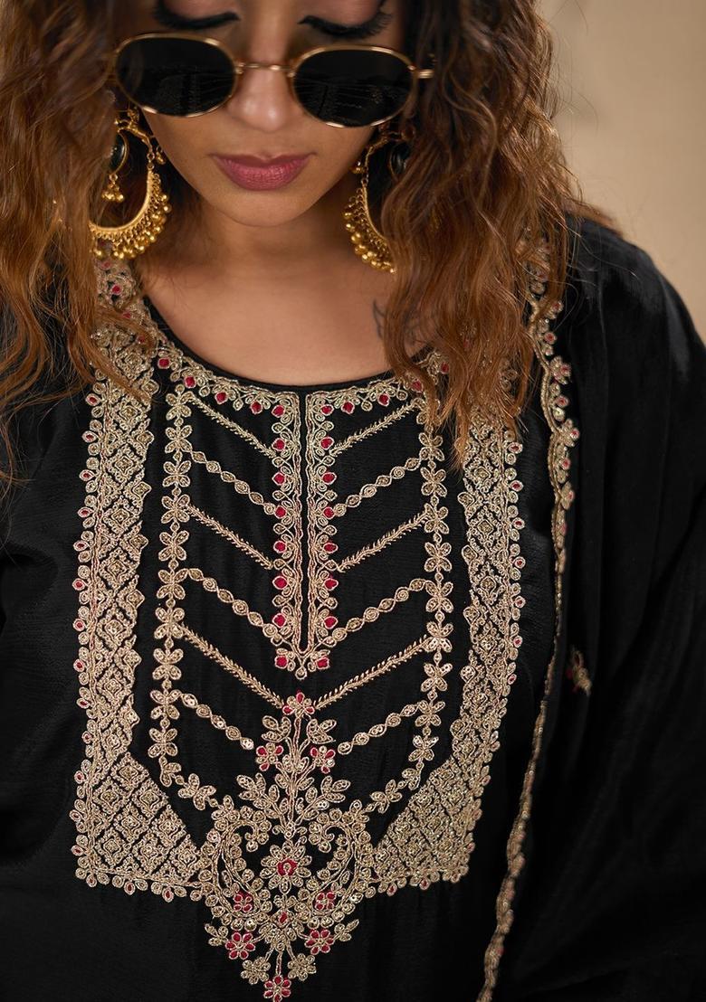Black Yoke Design Chinon Kurta Sets - Indya