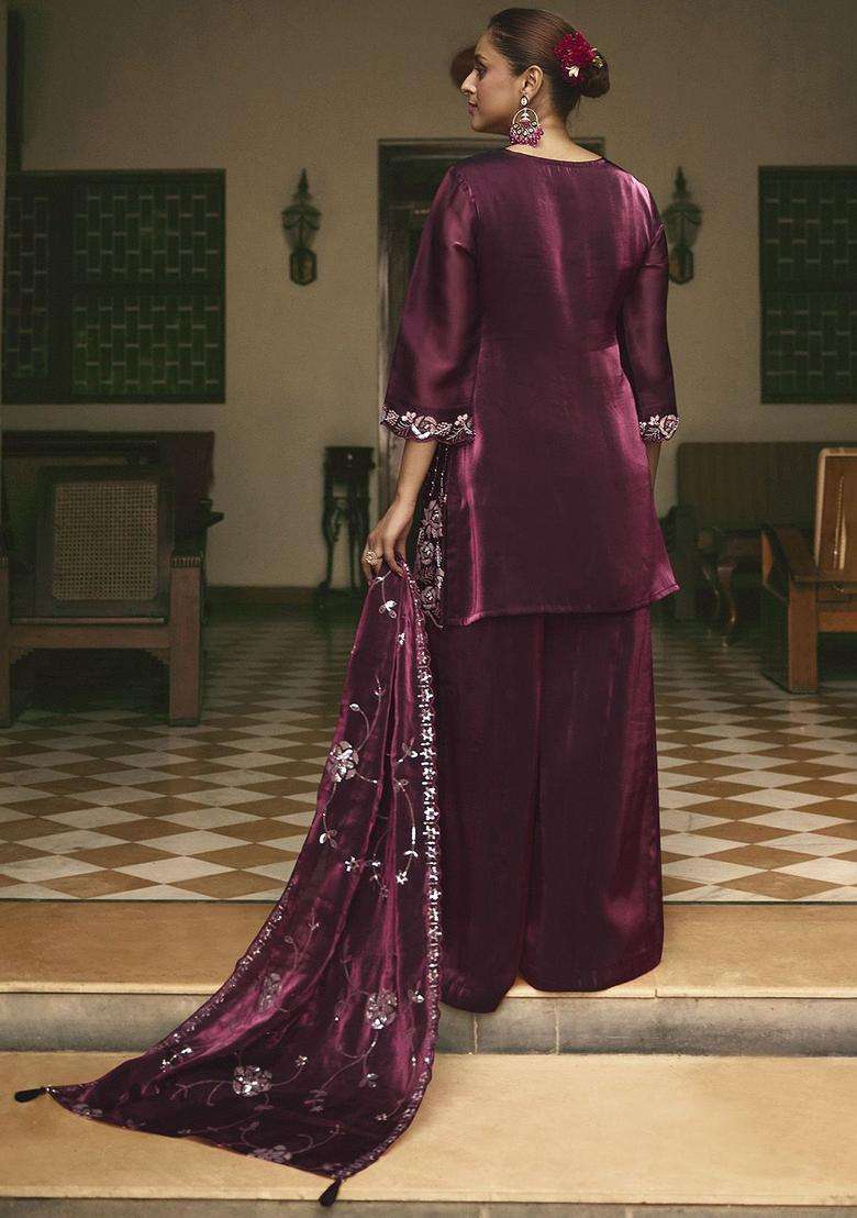 Maroon Embroidered Silk Blend Kurta Sets - Indya