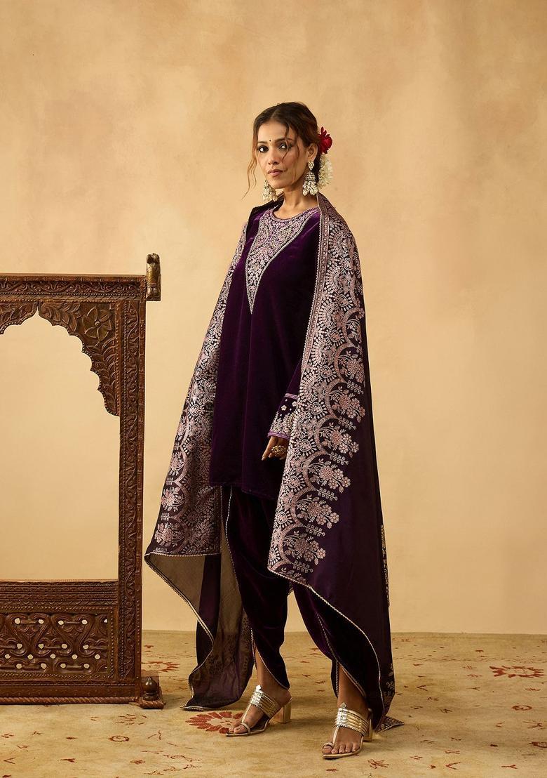 Violet Embroidered Velvet Kurta Sets - Indya
