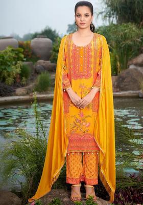 Yellow Printed Silk Blend Kurta Sets