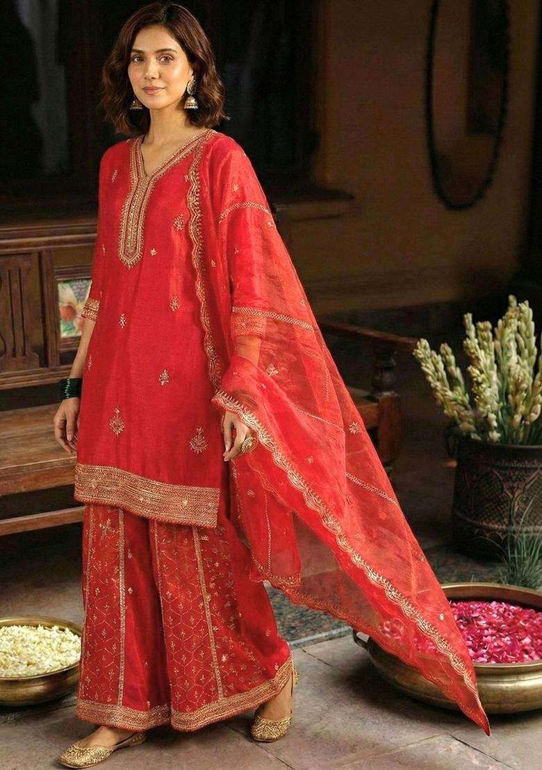 Red Embroidered Silk Blend Kurta Sets - Indya