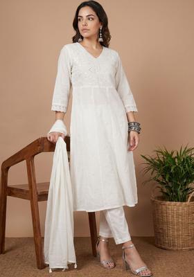 Off White Embroidered Cotton Kurta Sets