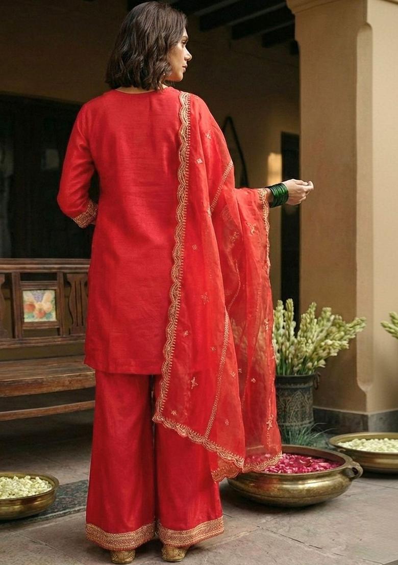 Red Solid Silk Blend Kurta Sets - Indya