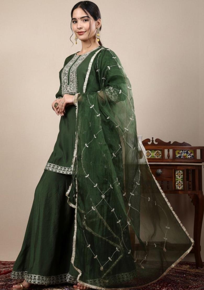 Green Solid Silk Blend Kurta Sets - Indya
