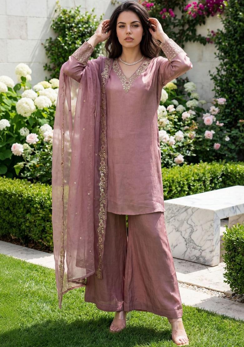 Pink Embroidered Silk Blend Kurta Sets - Indya