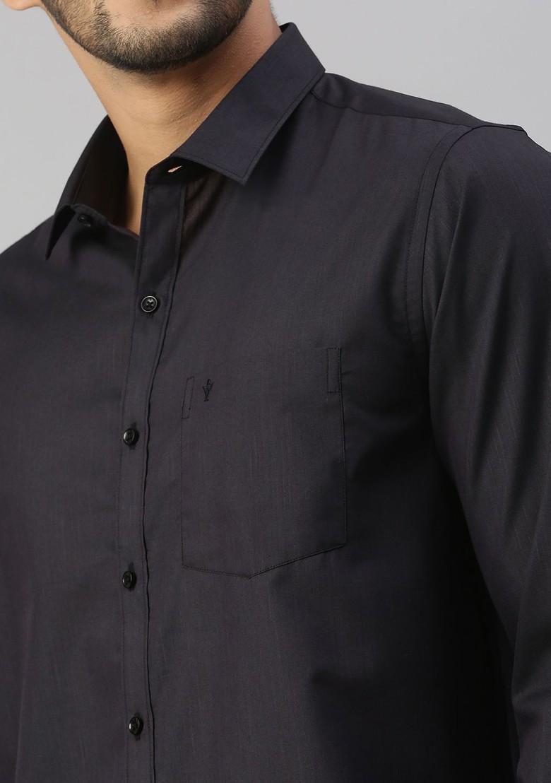 Black Long Sleeves Shirt With Border Detailed Veshti For Men