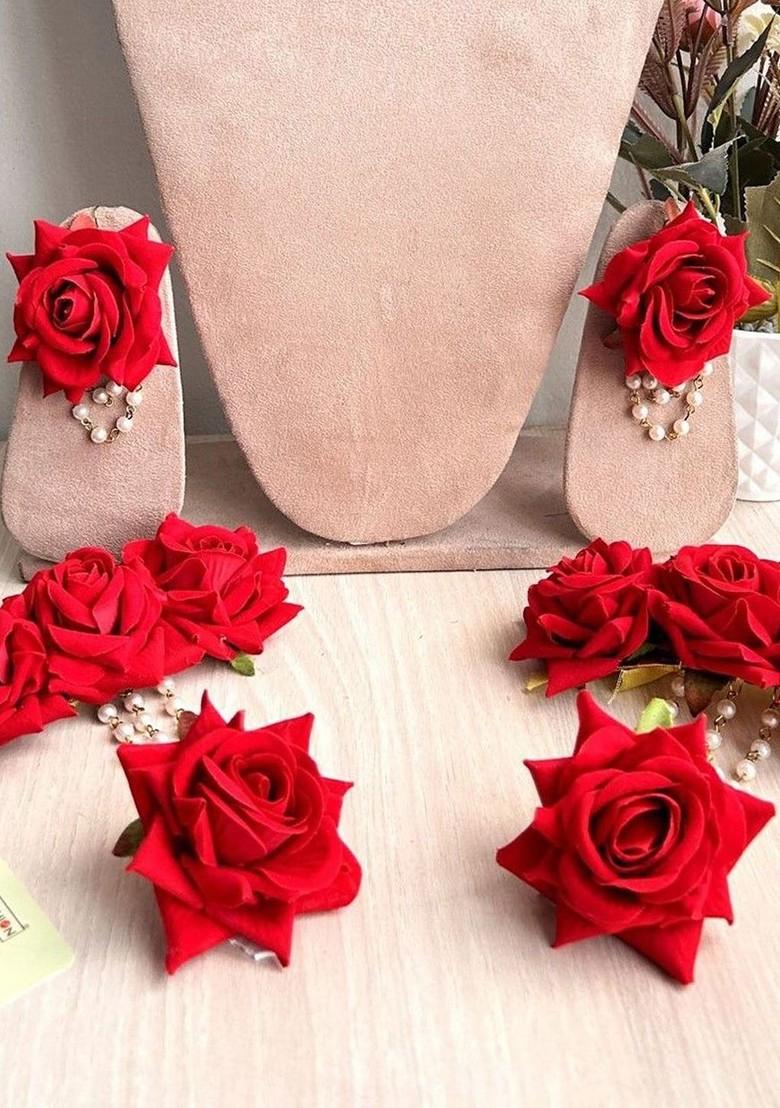 Beaded And Flower Bridal Haldi Mehndi Baby Shower Jewellery Set