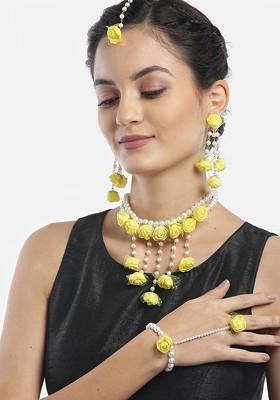 Beaded Traditional Floral Haldi Jewellery Set