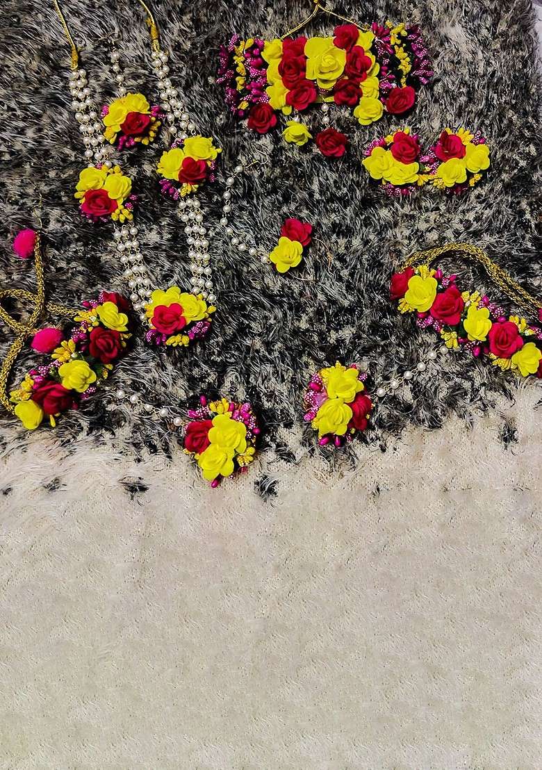 Floral Beaded Haldi Jewellery Set - Indya