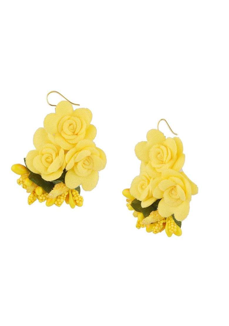 Yellow Beaded Bridal Floral Haldi Jewellery Set - Indya
