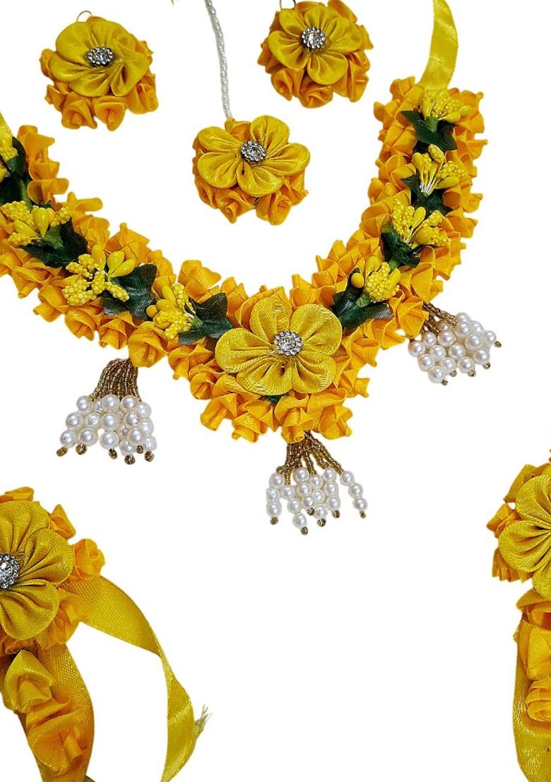 Pearls Floral Haldi Jewellery Set