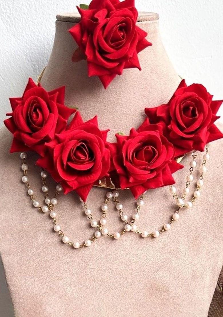Pearls Beaded Rose Flower Haldi Jewellery Set