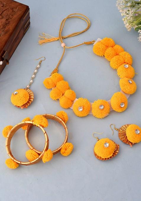 Rhodium Plated And White Beaded Mehndi Haldi Flower Jewellery Set