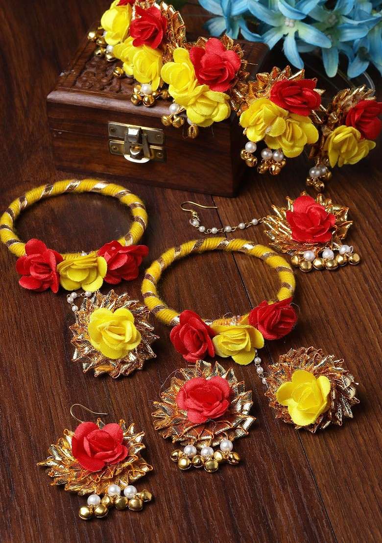Gold Plated Floral Beaded Haldi And Mehendi Jewellery Set - Indya