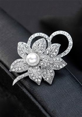Women Silver Plated Pearl Artificial Crystal Studded Floral Shaped Brooch