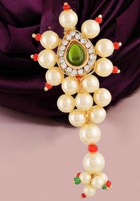 Maharashtrian Golden Safety Saree Pleats Pin Pearl Brooch