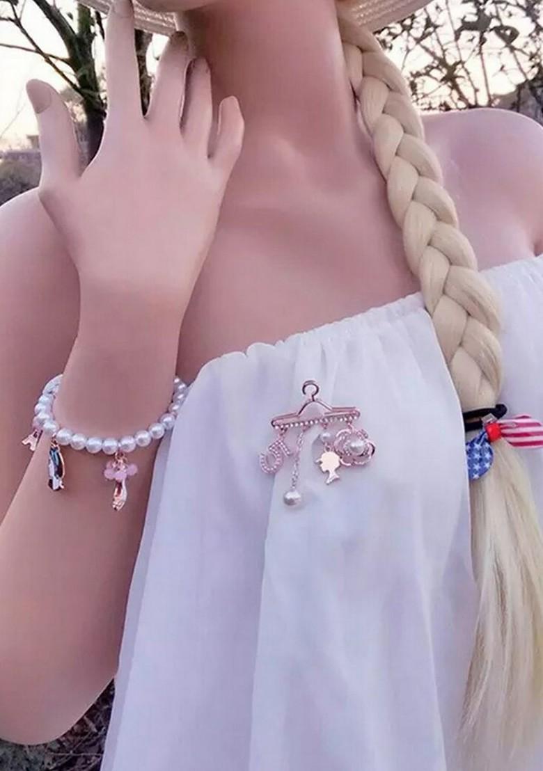 Women Rose Gold Plated 5 Element Cloth Hanger Shaped Brooch