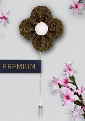 Unisex Green White The Four Petal Classic Flower Lapel Pin