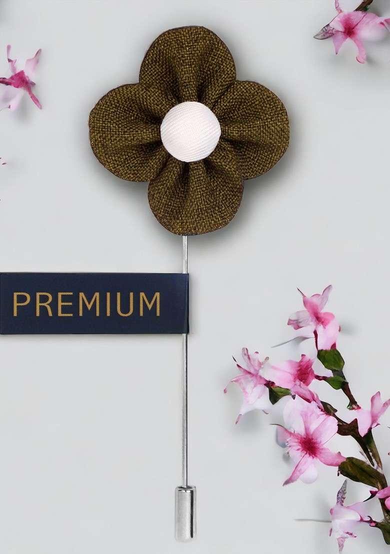 Unisex Green White The Four Petal Classic Flower Lapel Pin - Indya