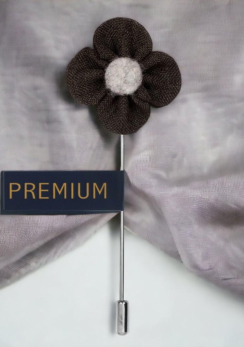 Unisex Grey The Four Petal Classic Flower Lapel Pin